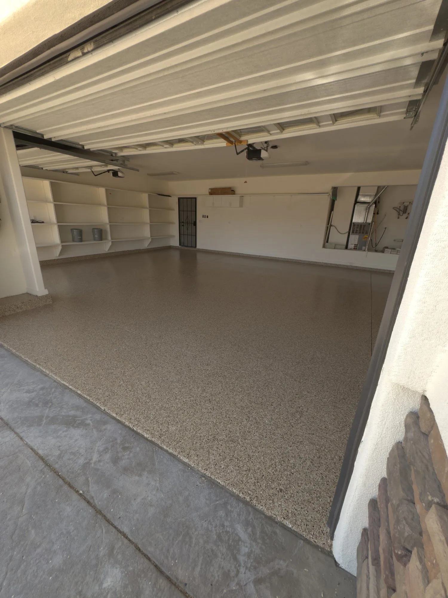 ProFlake Garage — Exterior View