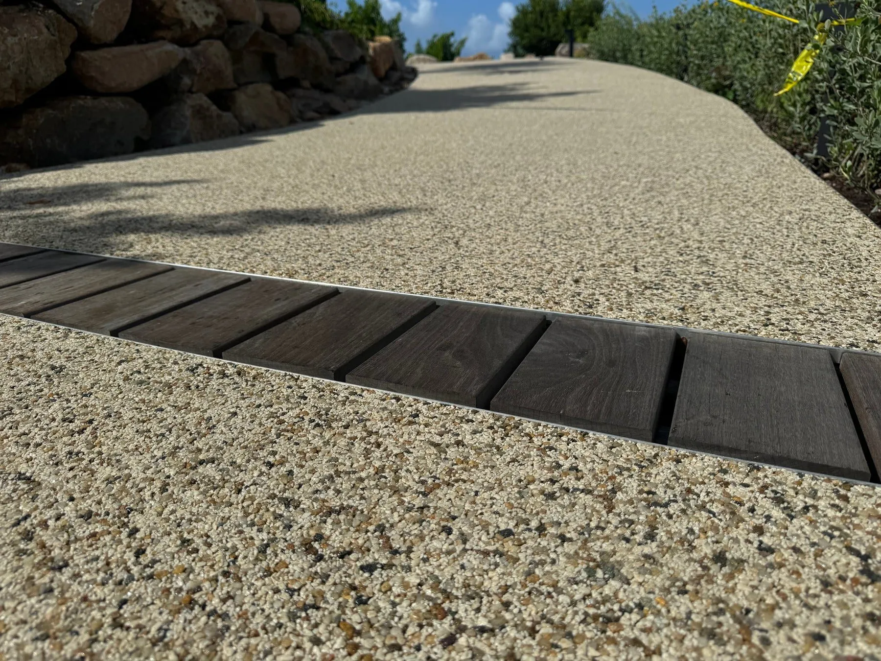 VubaStone Walkway — Wood Inlay